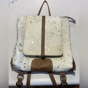 Like New Myra Bag White and Brown Speckled Backpack
